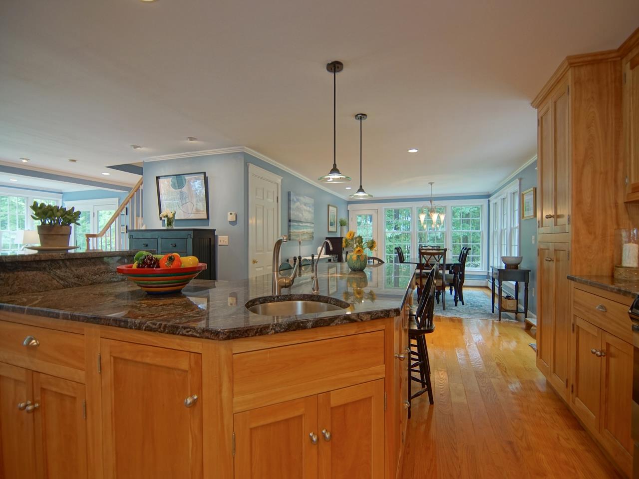 320 Brackett Road Rye, NH 03870 - Photo 11 of 40
