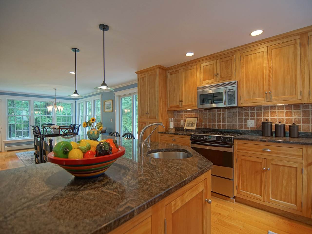 320 Brackett Road Rye, NH 03870 - Photo 12 of 40