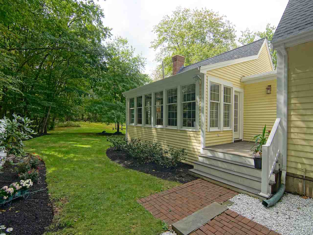 320 Brackett Road Rye, NH 03870 - Photo 7 of 40