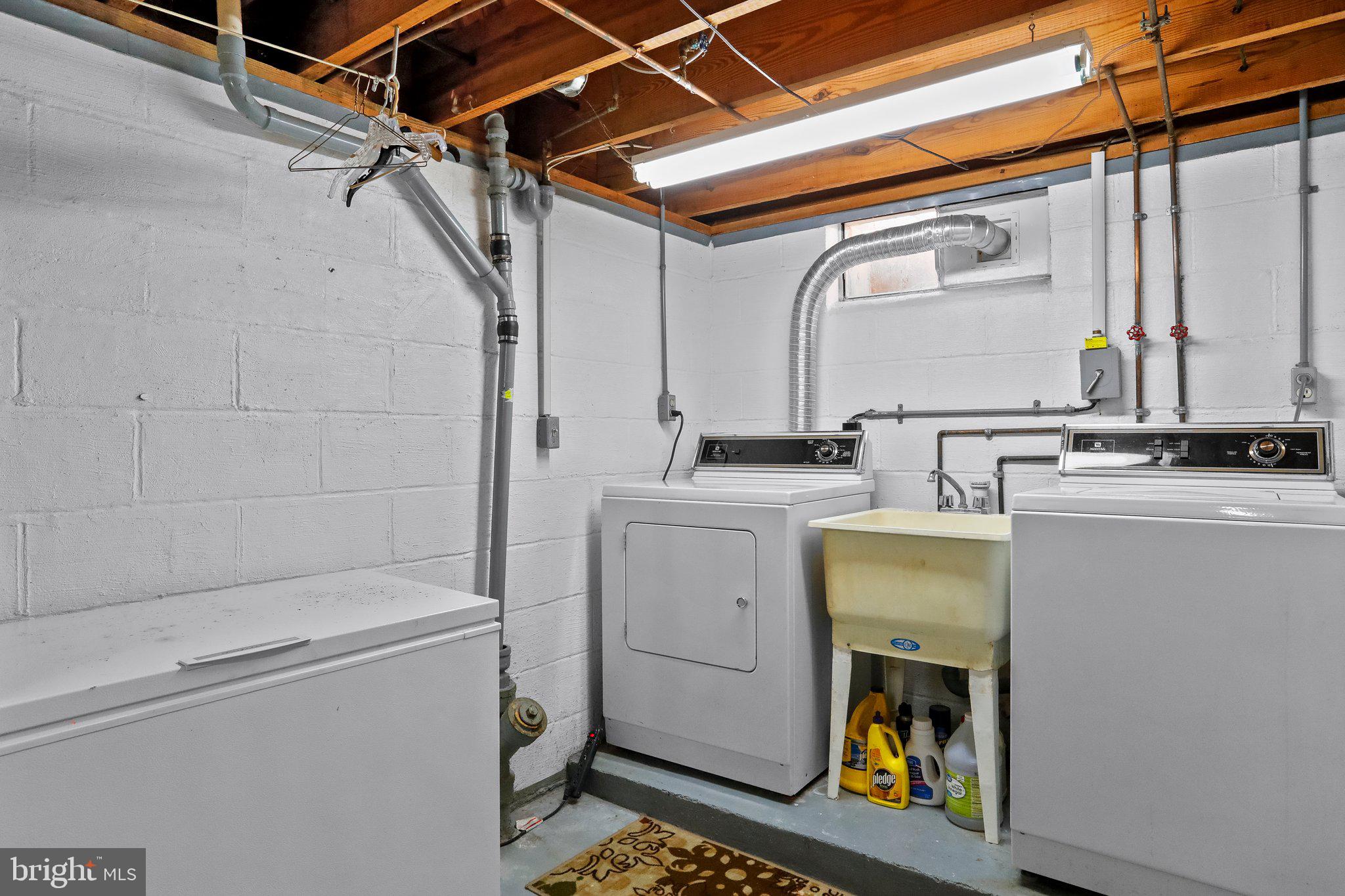 437 Jamestown Road Front Royal, VA 22630 - Photo 32 of 37 laundry LL
