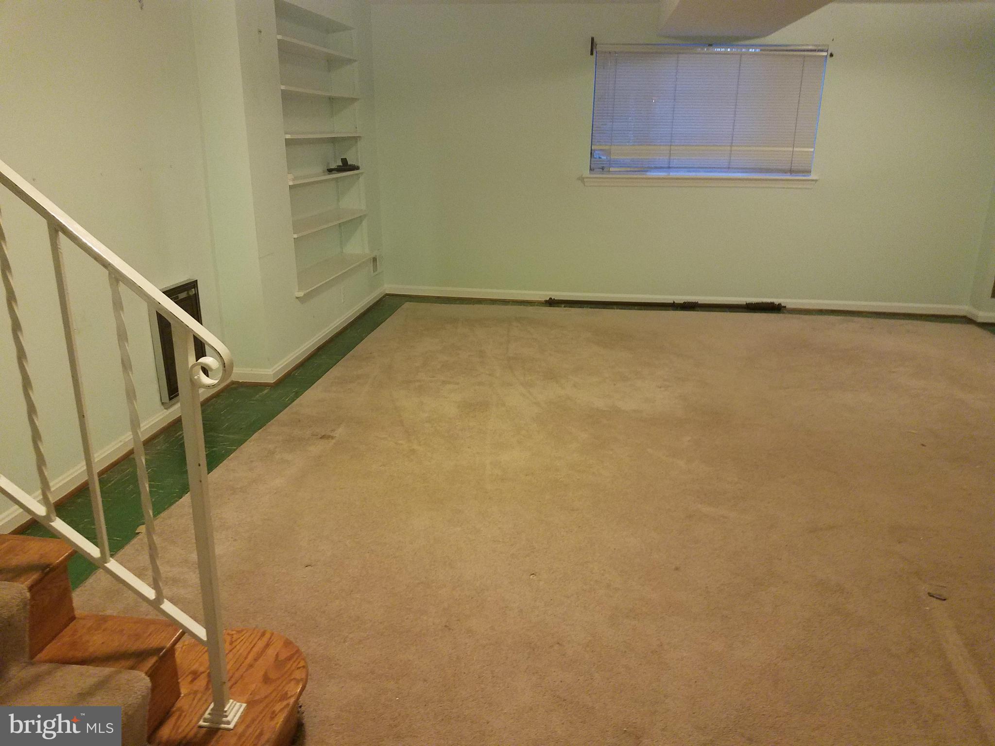 10233 Riggs Road Adelphi, MD 20783 - Photo 21 of 26 Living Room