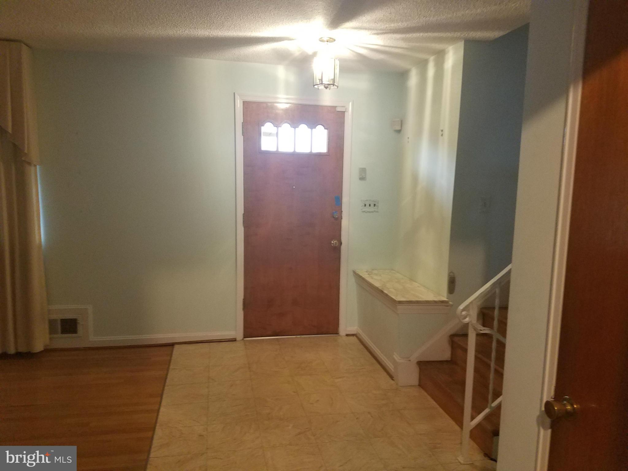 10233 Riggs Road Adelphi, MD 20783 - Photo 4 of 26 Interior (General)