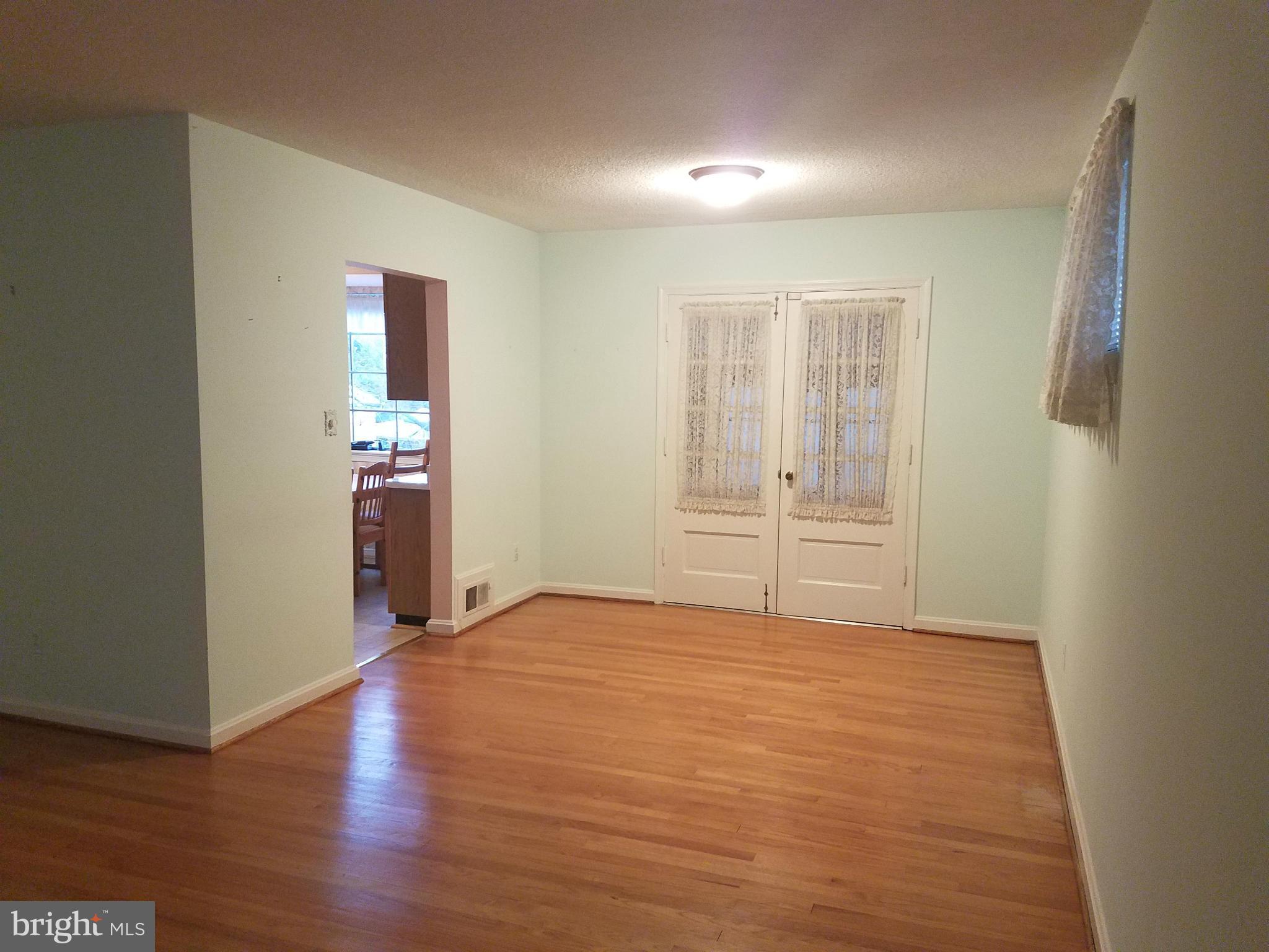 10233 Riggs Road Adelphi, MD 20783 - Photo 8 of 26 Dining Room