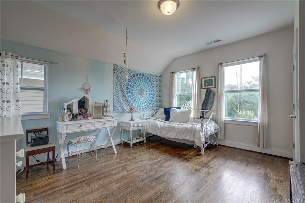 443 Spring Street, Unit 1A Davidson, NC 28036 - Photo 23 of 28 Gallery Image 23