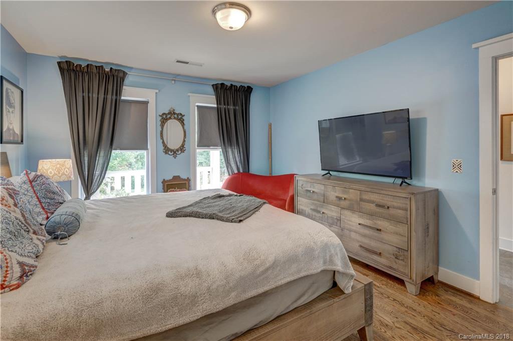 443 Spring Street, Unit 1A Davidson, NC 28036 - Photo 8 of 28 Gallery Image 8