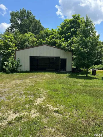 $15,500 | 303 North Otis Street, Marion, IL 62959