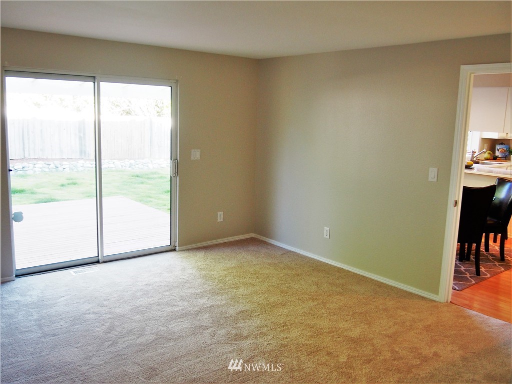 2008 Camas Avenue Northeast Renton, WA 98056 - Photo 11 of 17 Gallery Image 11