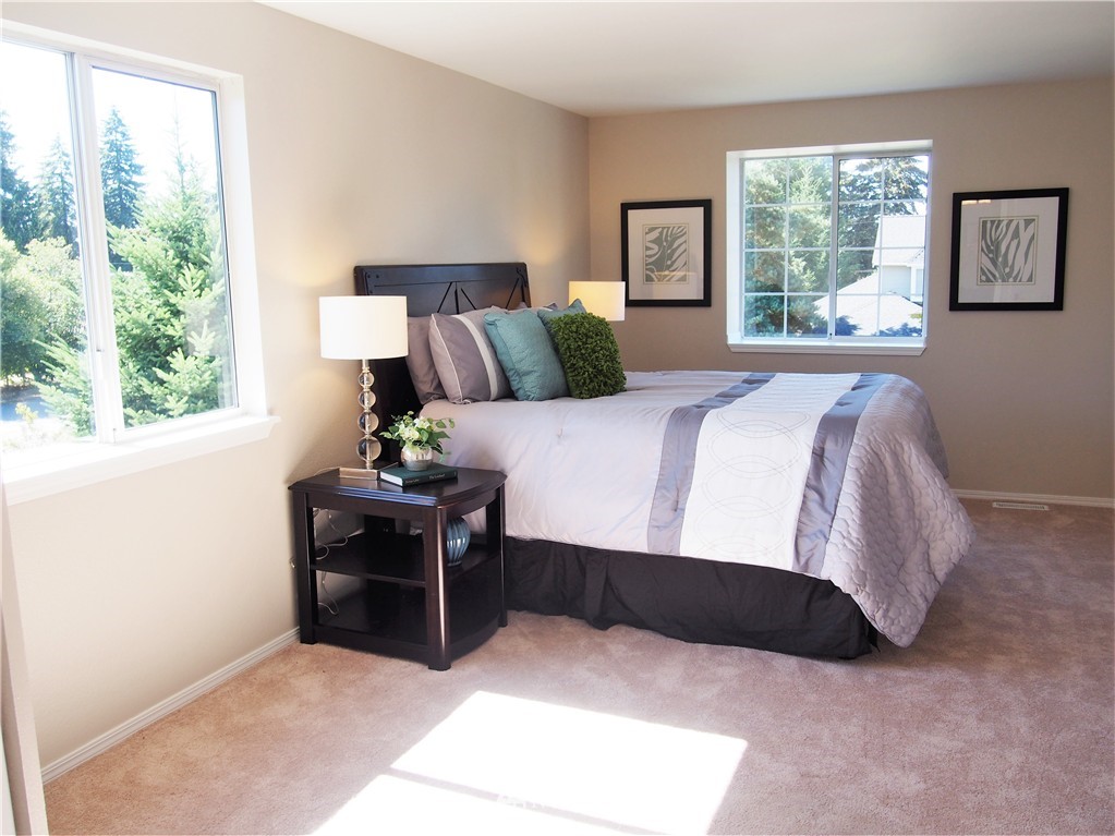 2008 Camas Avenue Northeast Renton, WA 98056 - Photo 14 of 17 Gallery Image 14