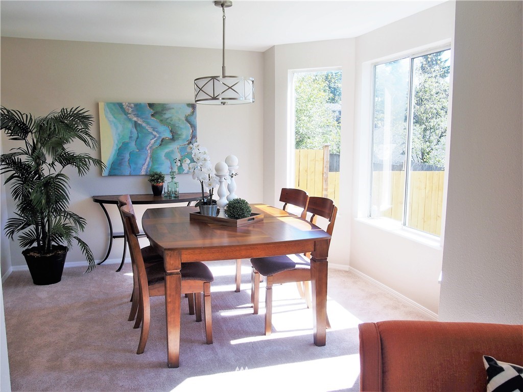2008 Camas Avenue Northeast Renton, WA 98056 - Photo 10 of 17 Gallery Image 10