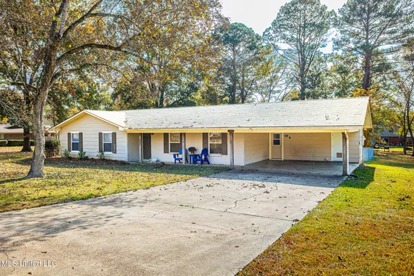 $230,000 | 1336 Sunset Drive, Canton, MS 39046