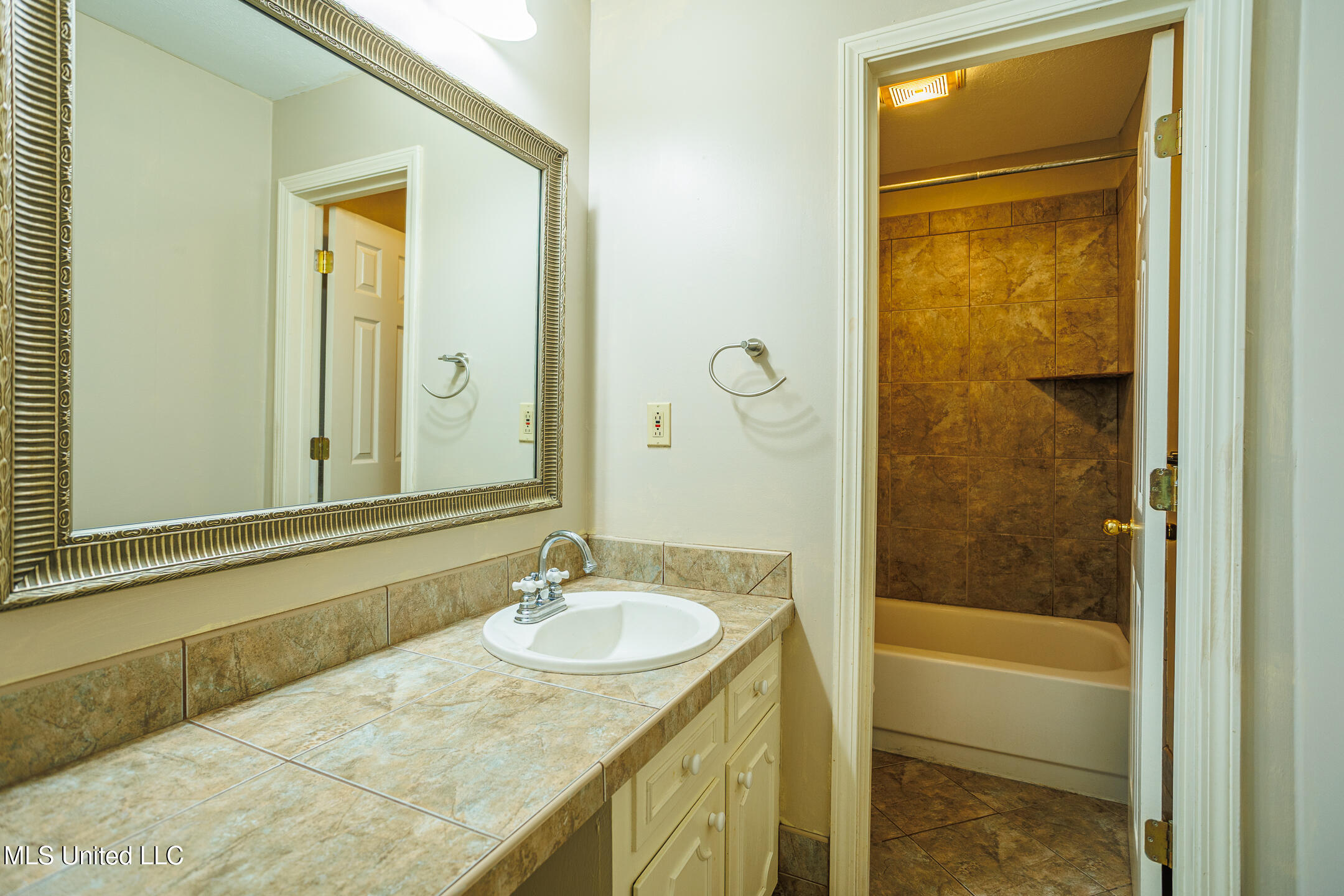 1336 Sunset Drive Canton, MS 39046 - Photo 12 of 30 1336 Sunset Dr-12