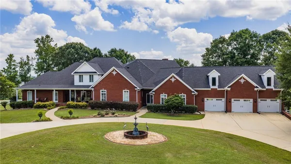 $1,500,000 | 84 Providence Rdg Road, Alexander City, AL 35010
