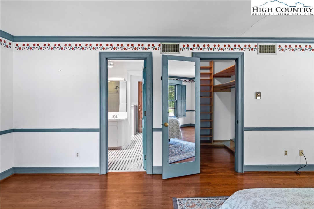 205 Hawthorne Road Elkin, NC 28621 - Photo 26 of 38 a view of livingroom with furniture