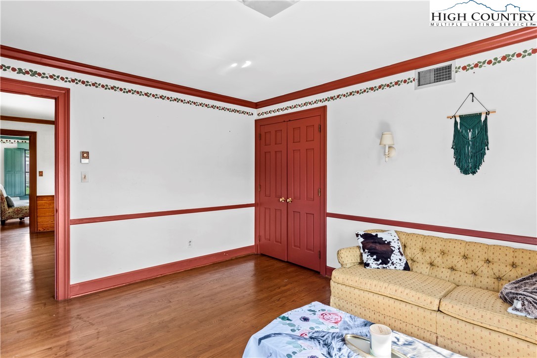 205 Hawthorne Road Elkin, NC 28621 - Photo 35 of 38 a living room with furniture