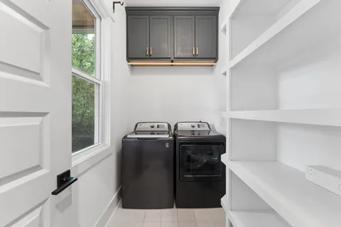 $999,900 | 920 North 5th Street, Nashville, TN 37207