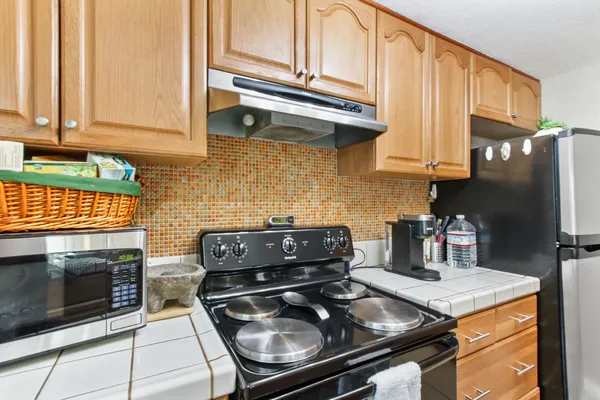 $299,000 | 736 West Lincoln Avenue, Unit 138, Woodland, CA 95695