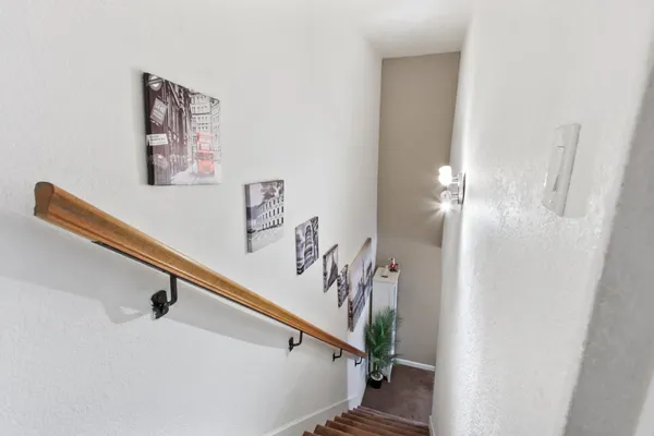 $299,000 | 736 West Lincoln Avenue, Unit 138, Woodland, CA 95695