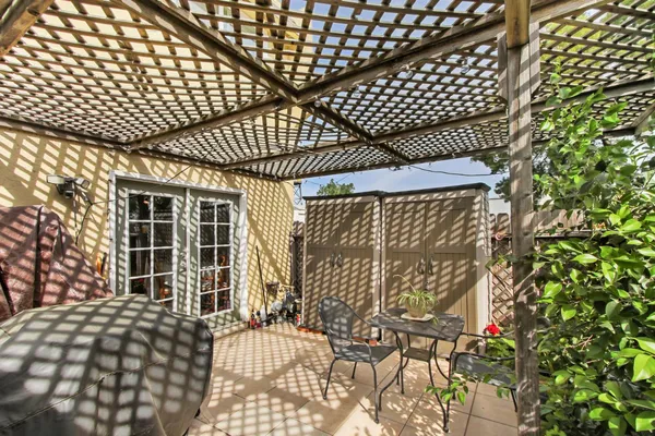 $299,000 | 736 West Lincoln Avenue, Unit 138, Woodland, CA 95695