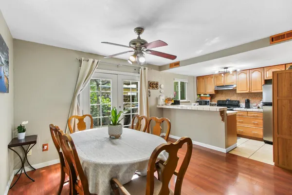 $299,000 | 736 West Lincoln Avenue, Unit 138, Woodland, CA 95695