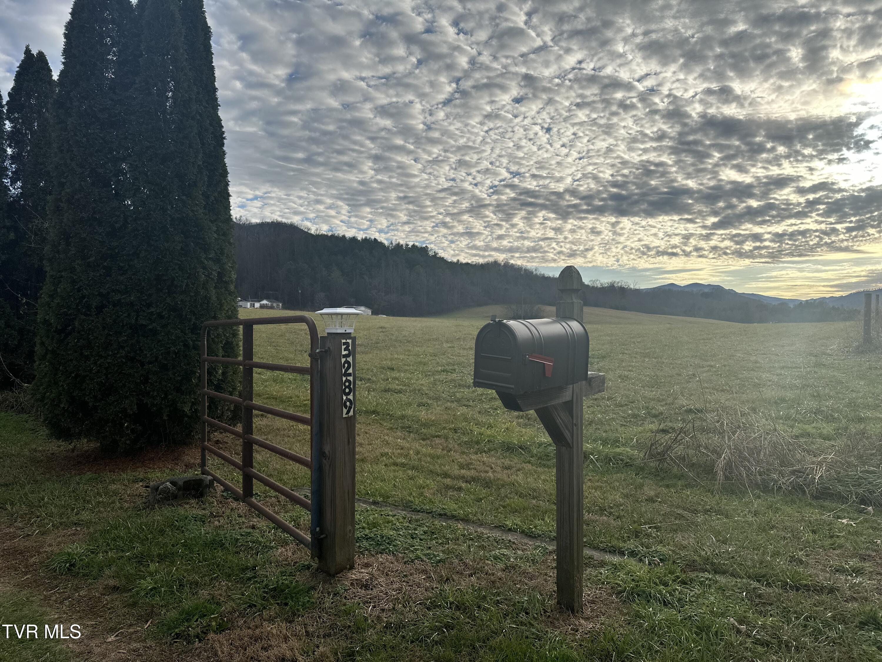 3289 Long Creek Road Parrottsville, TN 37843 - Photo 35 of 36 IMG_4959