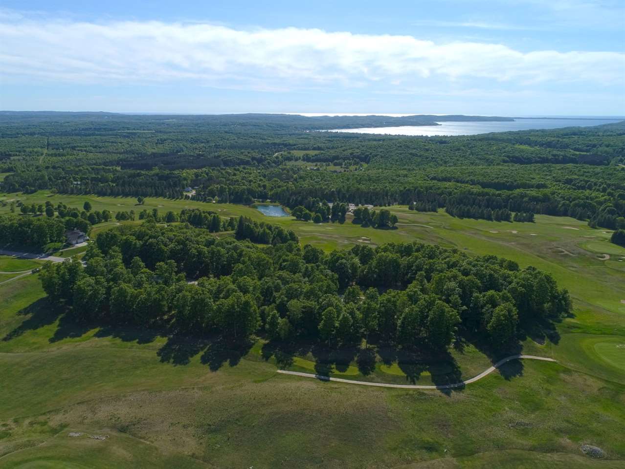 18 Heather Ridge Trail Beulah, MI 49617 - Photo 10 of 12