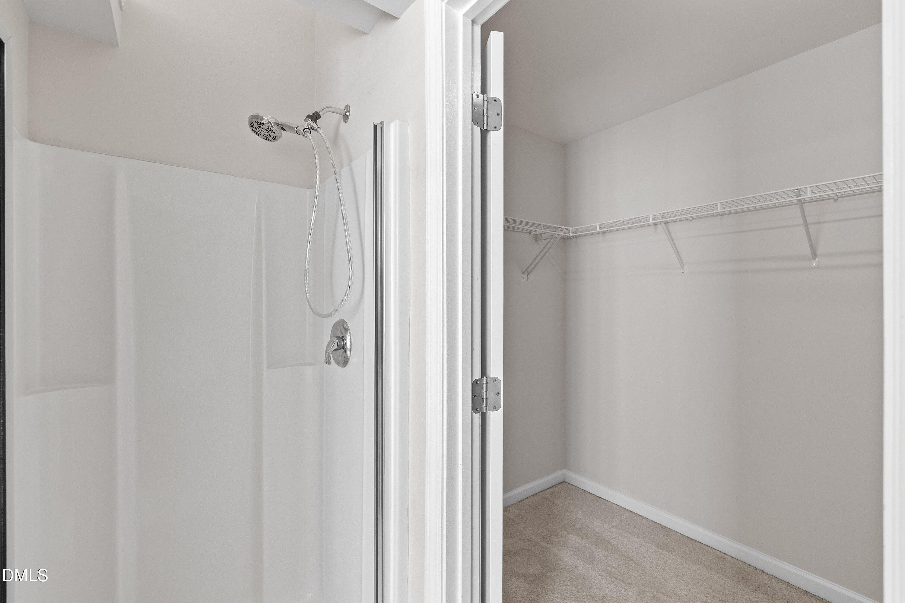 5717 Keowee Way Raleigh, NC 27616 - Photo 22 of 41 a view of a small space