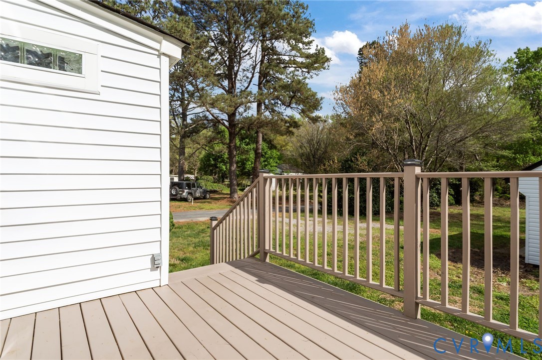 6101 River Road Petersburg, VA 23803 - Photo 32 of 37 Deck overlooking backyard
