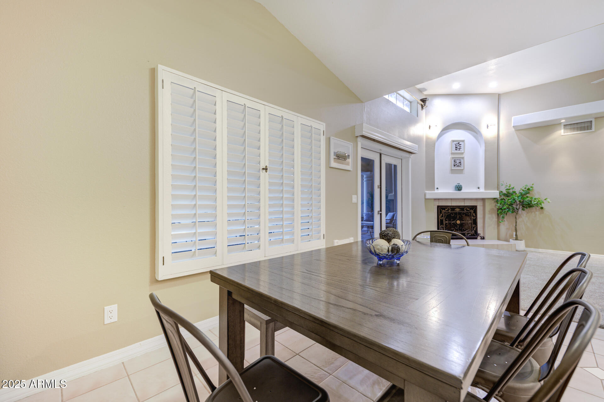 866 N Forest Mesa, AZ 85203 - Photo 15 of 39 866 N Forest-17