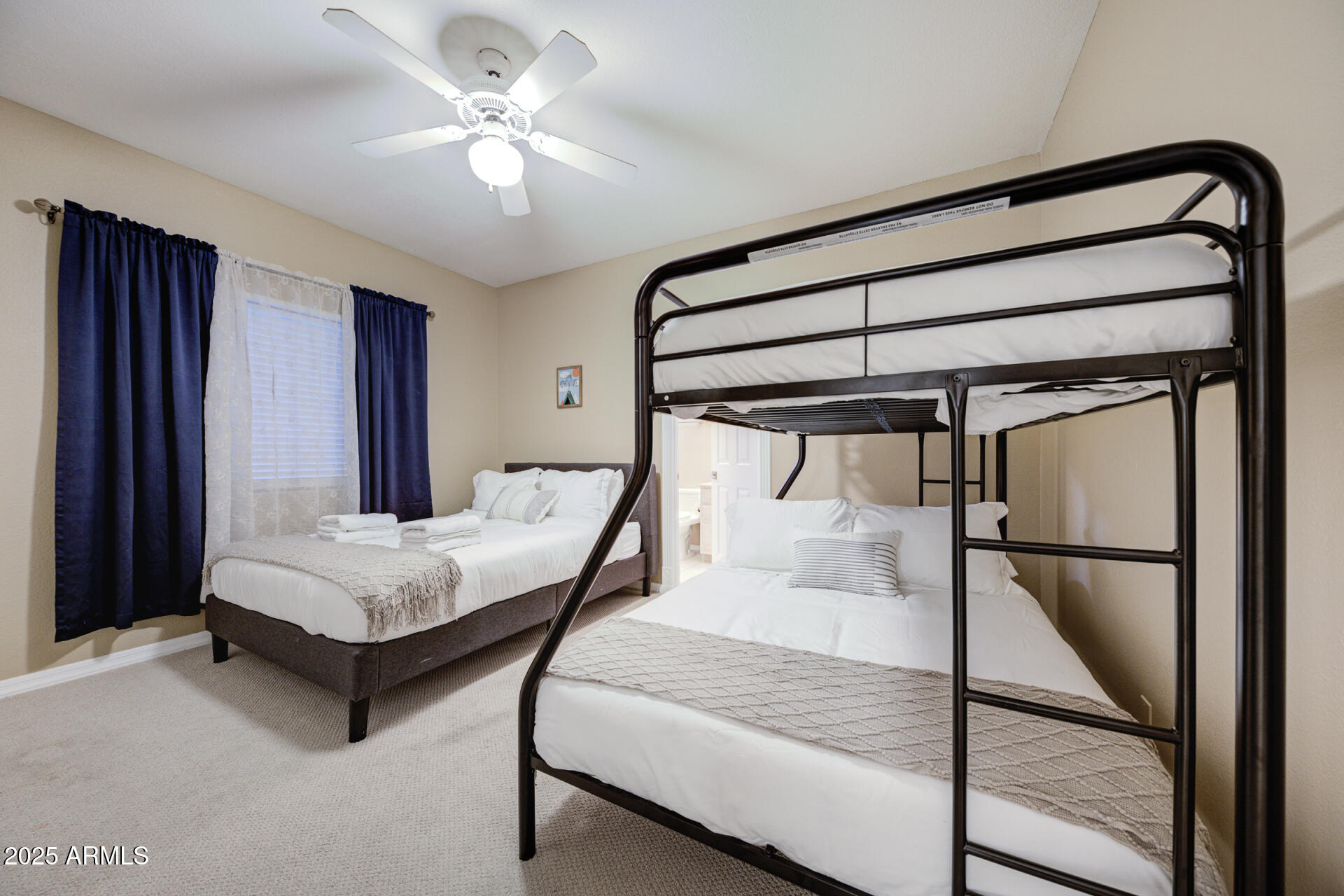 866 N Forest Mesa, AZ 85203 - Photo 22 of 39 866 N Forest-30