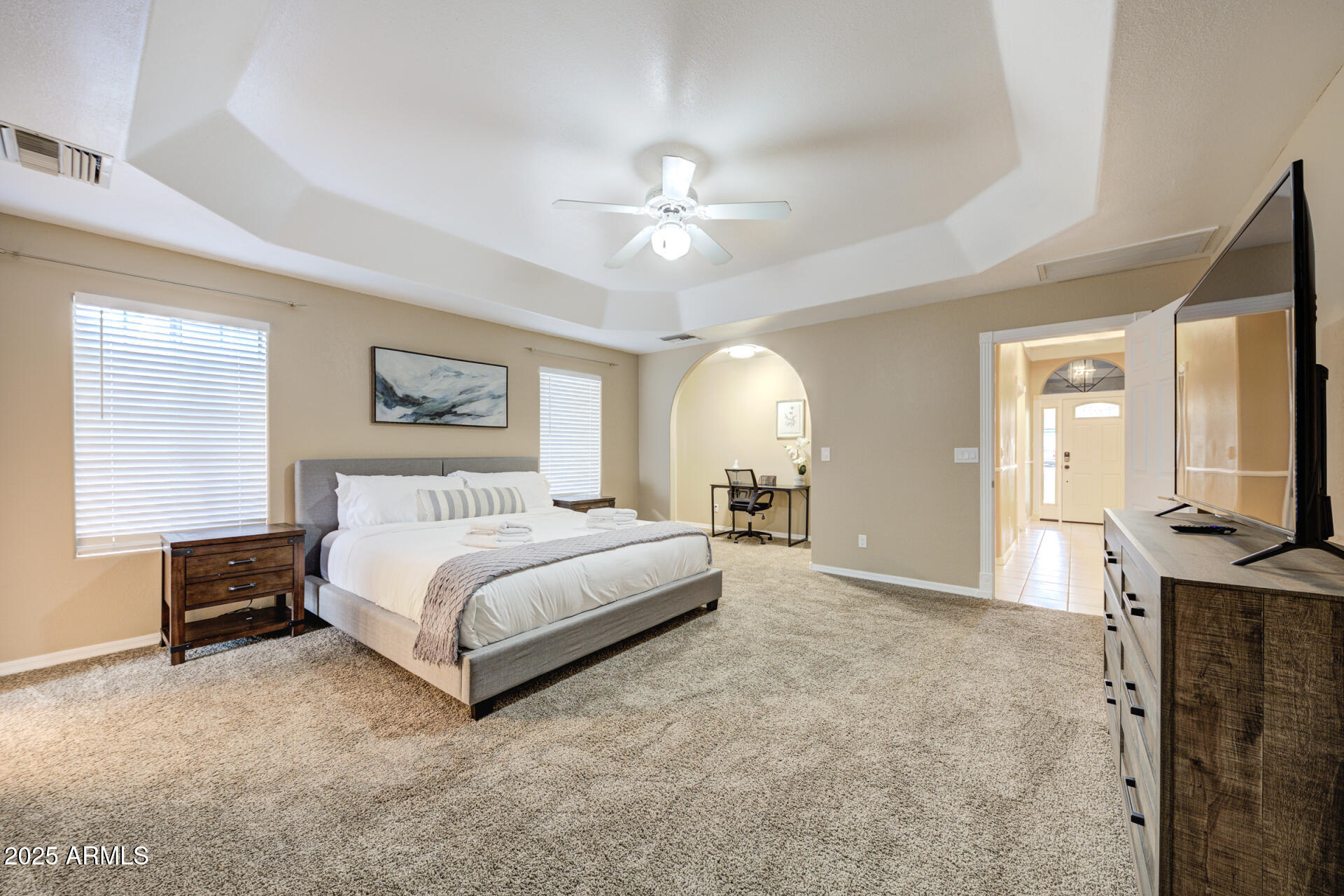 866 N Forest Mesa, AZ 85203 - Photo 6 of 39 866 N Forest-37