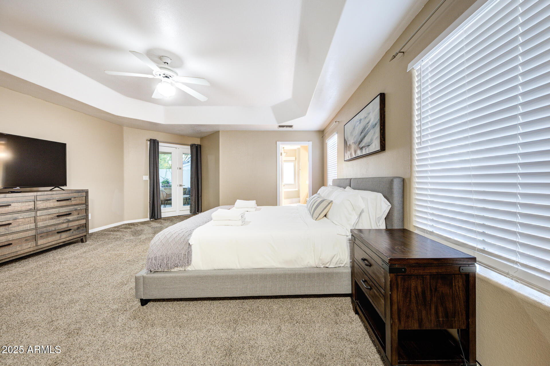 866 N Forest Mesa, AZ 85203 - Photo 7 of 39 866 N Forest-40