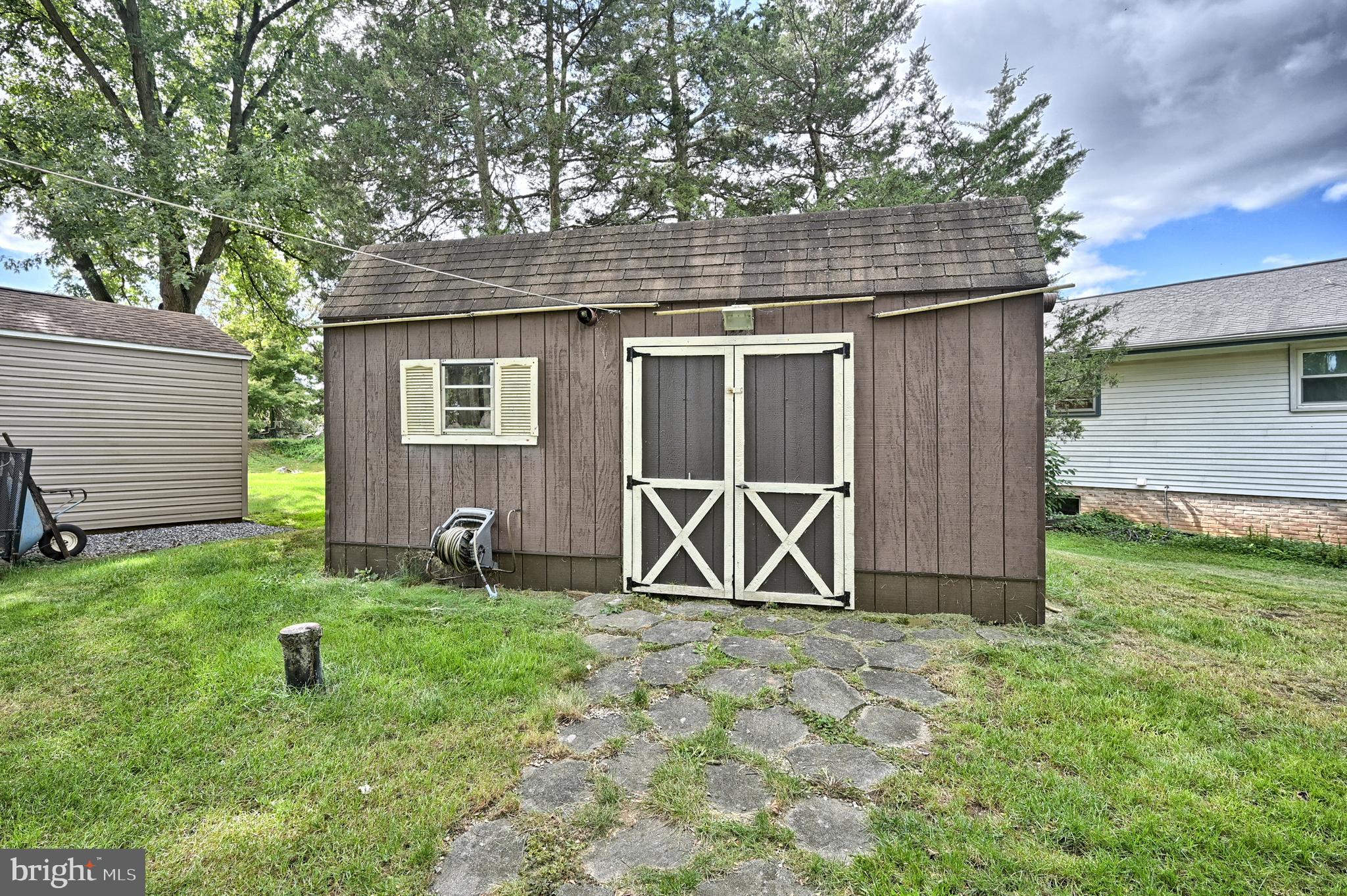 917 Maytown Road Elizabethtown, PA 17022 - Photo 9 of 25