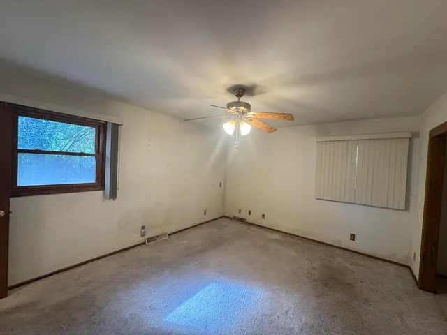 $264,900 | 9719 12th Place, Somers, WI 53144