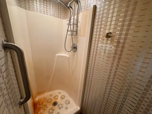 $264,900 | 9719 12th Place, Somers, WI 53144