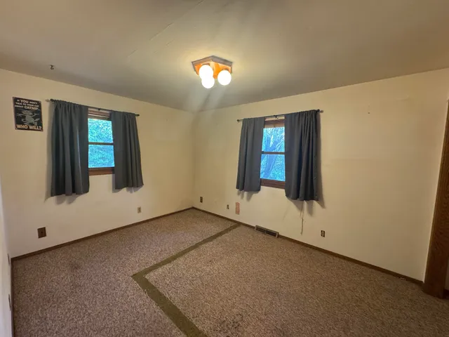 $264,900 | 9719 12th Place, Somers, WI 53144