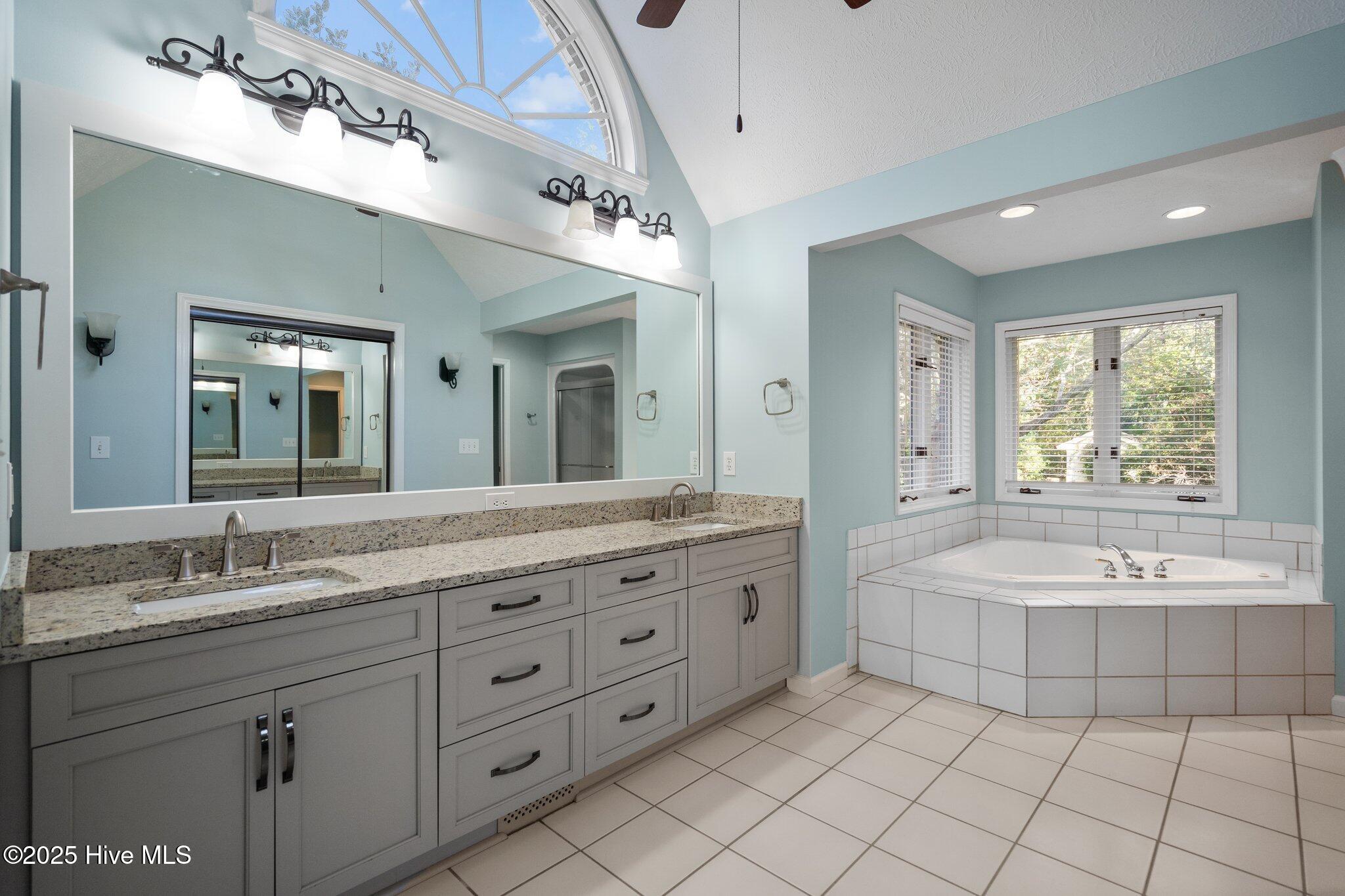 7625 Lost Tree Road Wilmington, NC 28411 - Photo 43 of 69 Primary Bath