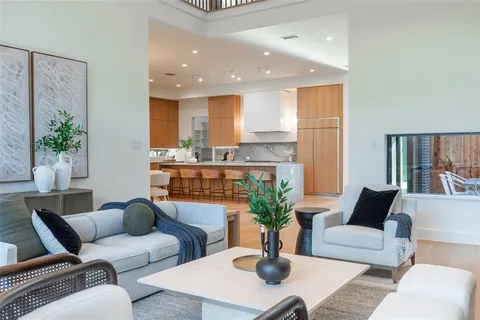 $1,899,000 | 7319 Casa Loma Avenue, Dallas, TX 75214
