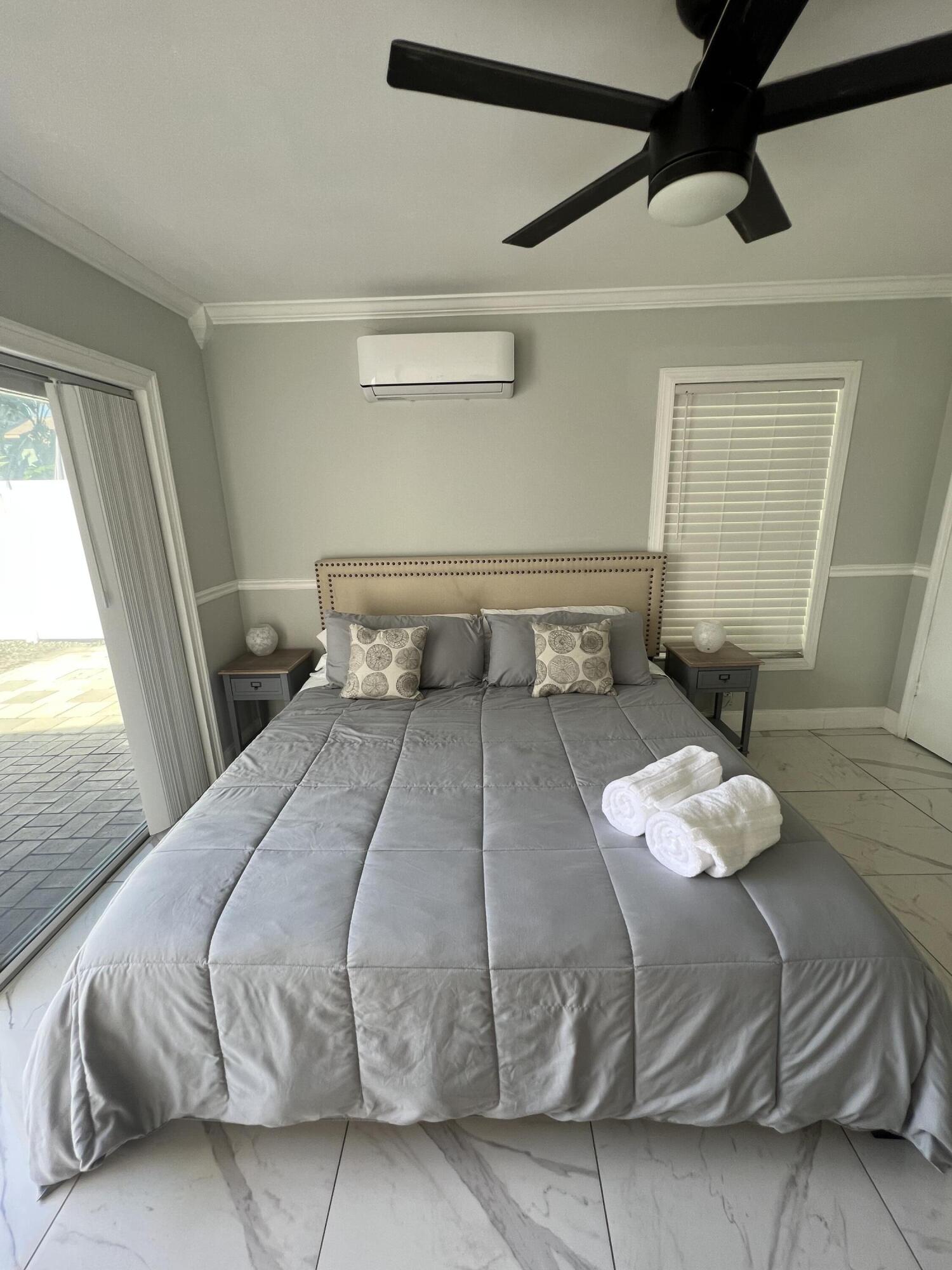 2465 Southridge Road Delray Beach, FL 33444 - Photo 13 of 65 A7B384CB-A8DE-470B-8BD9-9DA365556261