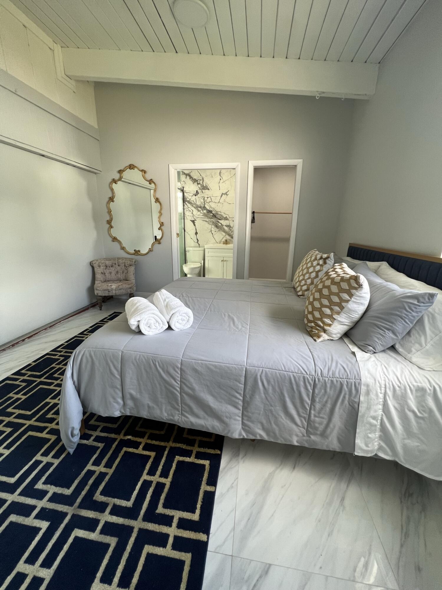 2465 Southridge Road Delray Beach, FL 33444 - Photo 24 of 65 46938CBF-E1A4-493F-874D-AF5EF702A425