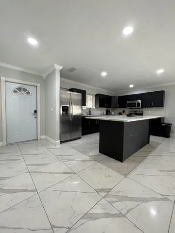 $3,995 | 2465 Southridge Road, Delray Beach, FL 33444