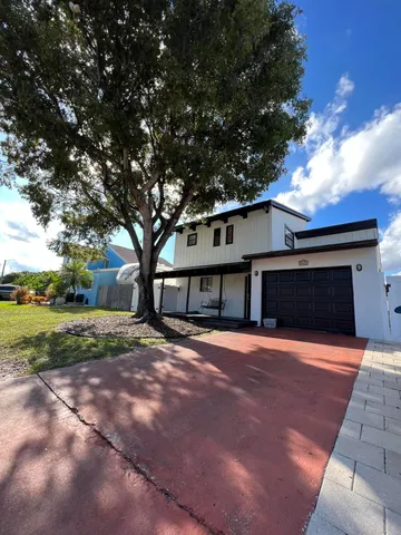 $3,995 | 2465 Southridge Road, Delray Beach, FL 33444