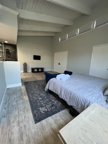 $3,995 | 2465 Southridge Road, Delray Beach, FL 33444