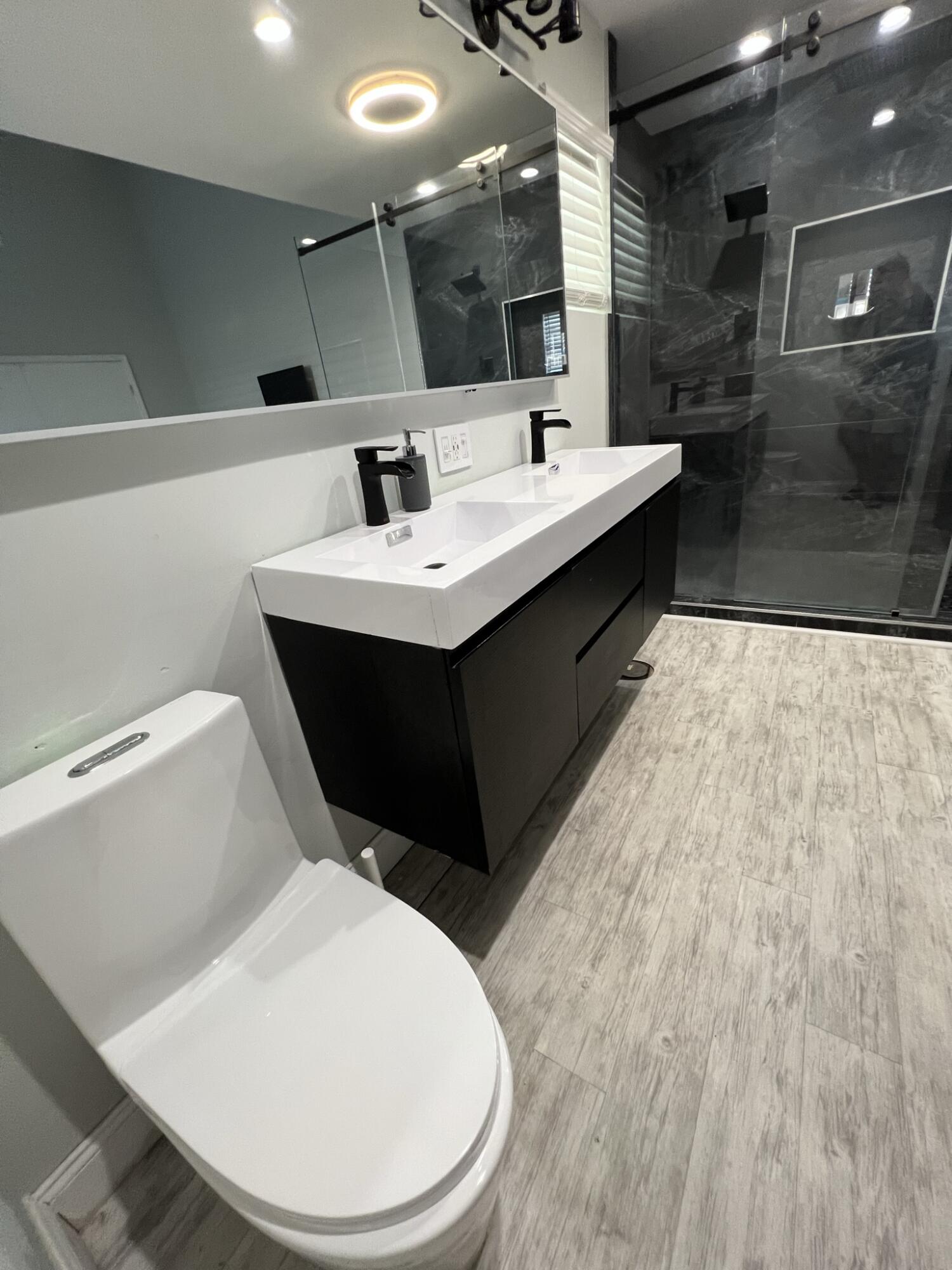 2465 Southridge Road Delray Beach, FL 33444 - Photo 58 of 65 4E810EE2-AE6E-482B-950F-D2940209DCAC