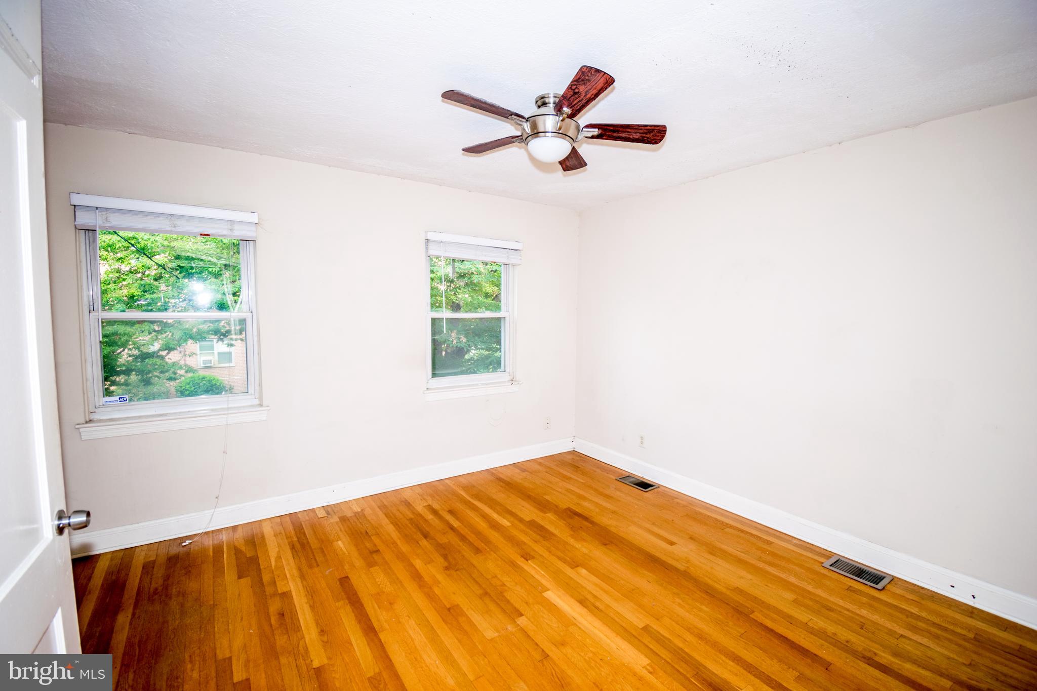 1507 First Street Southwest Washington, DC 20024 - Photo 10 of 15