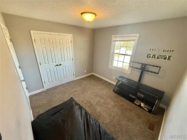 $289,900 | 6144 State Highway 32, Farmington, MO 63640