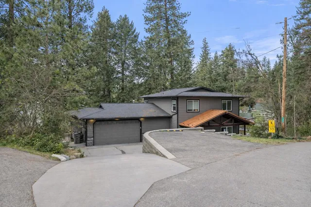 $899,000 | 12808 North North Park Street, Newman Lake, WA 99025