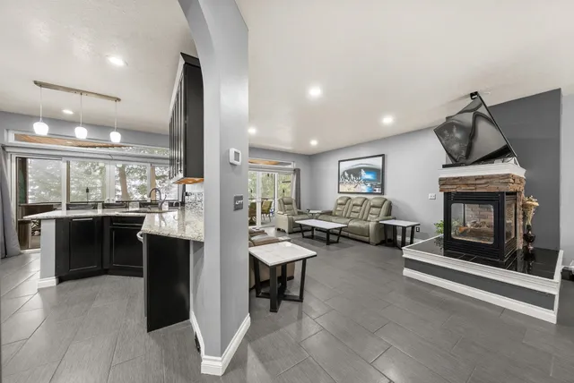 $899,000 | 12808 North North Park Street, Newman Lake, WA 99025