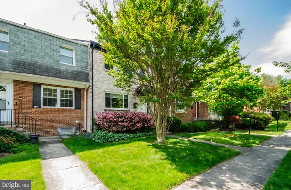 $665,000 | 10413 Courthouse Drive, Fairfax, VA 22030