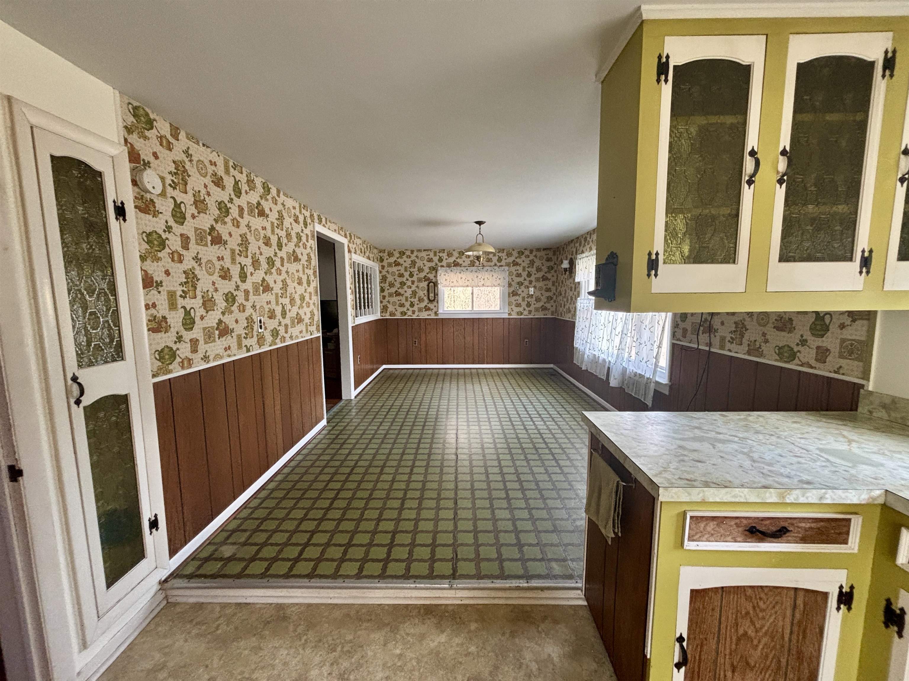 421 West Washington Road Farwell, MI 48622 - Photo 8 of 32
