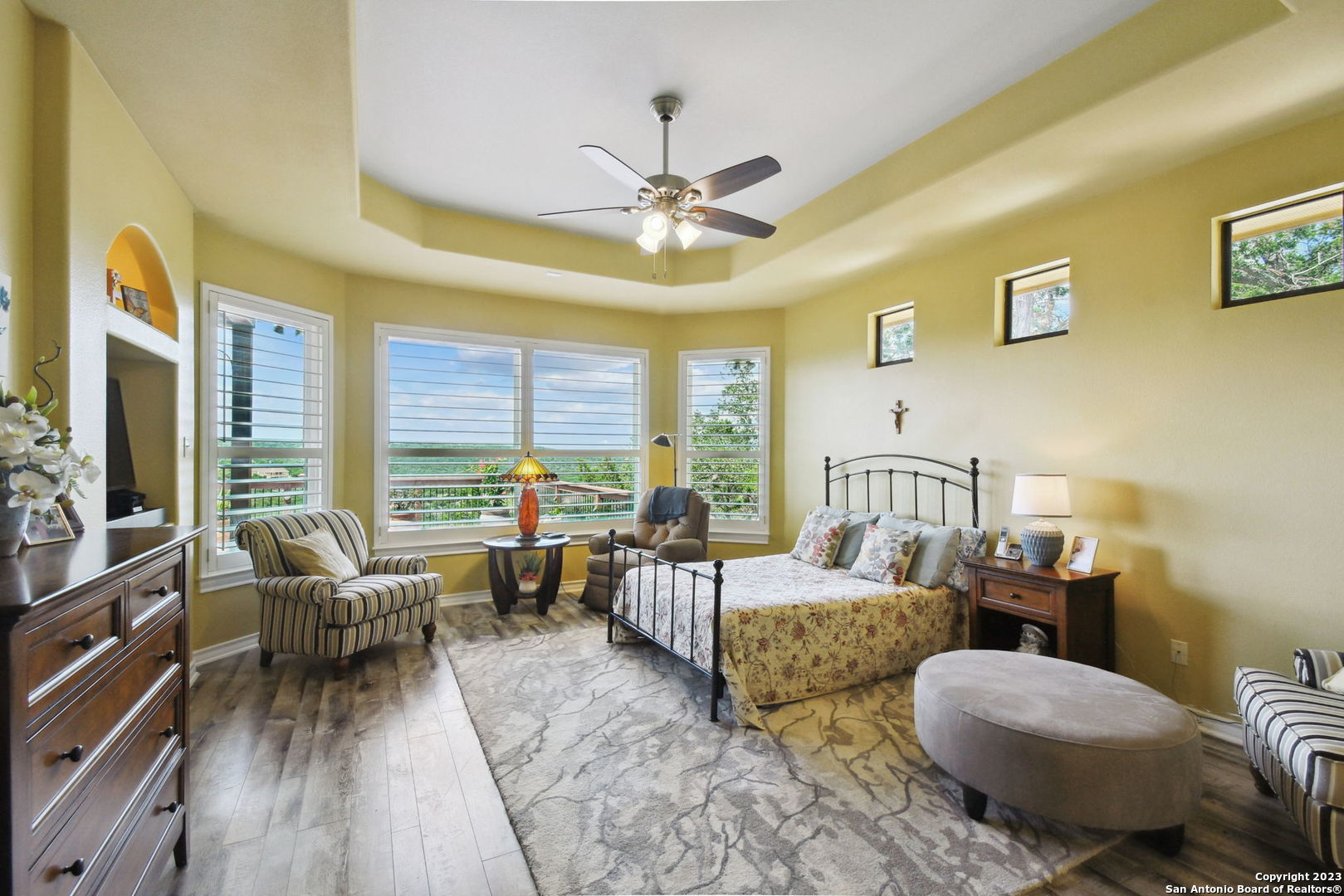 6527 Preakness Pass Bulverde, TX 78163 - Photo 15 of 22 a living room with furniture and a large window